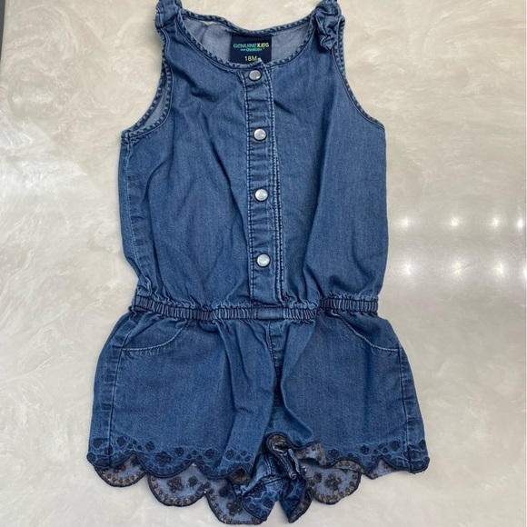 Genuine Kids OshKosh Denim Romper 18M - Picture 1 of 13